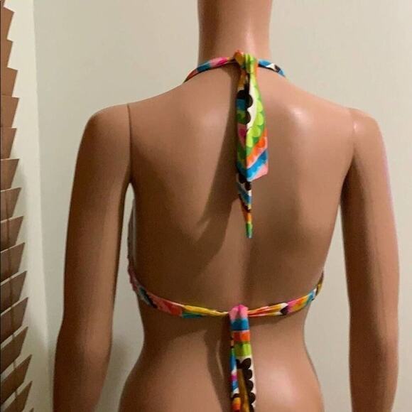- TRINA‎ TURK SWIMSUIT TOP SIZE XS - Picture 2 of 5